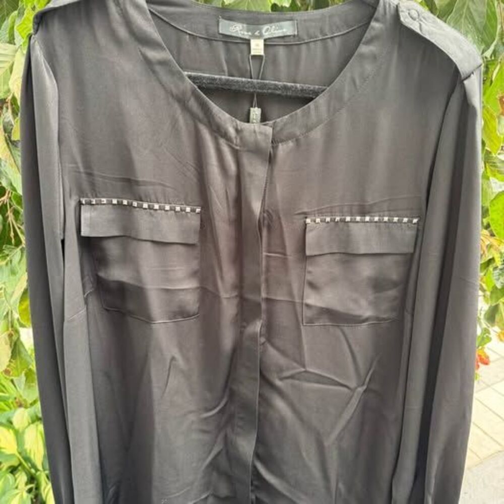Rose & Olive 1X Black Satin-Style Blouse Studded Pocket Detail-Plus Size NWT